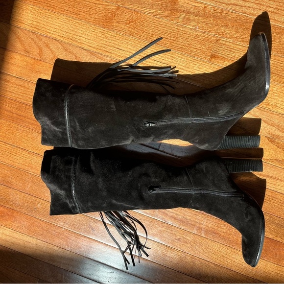 Vintage Nine West Black Suede Knee-High Boots with Fringe festival size 8 - Picture 3 of 12
